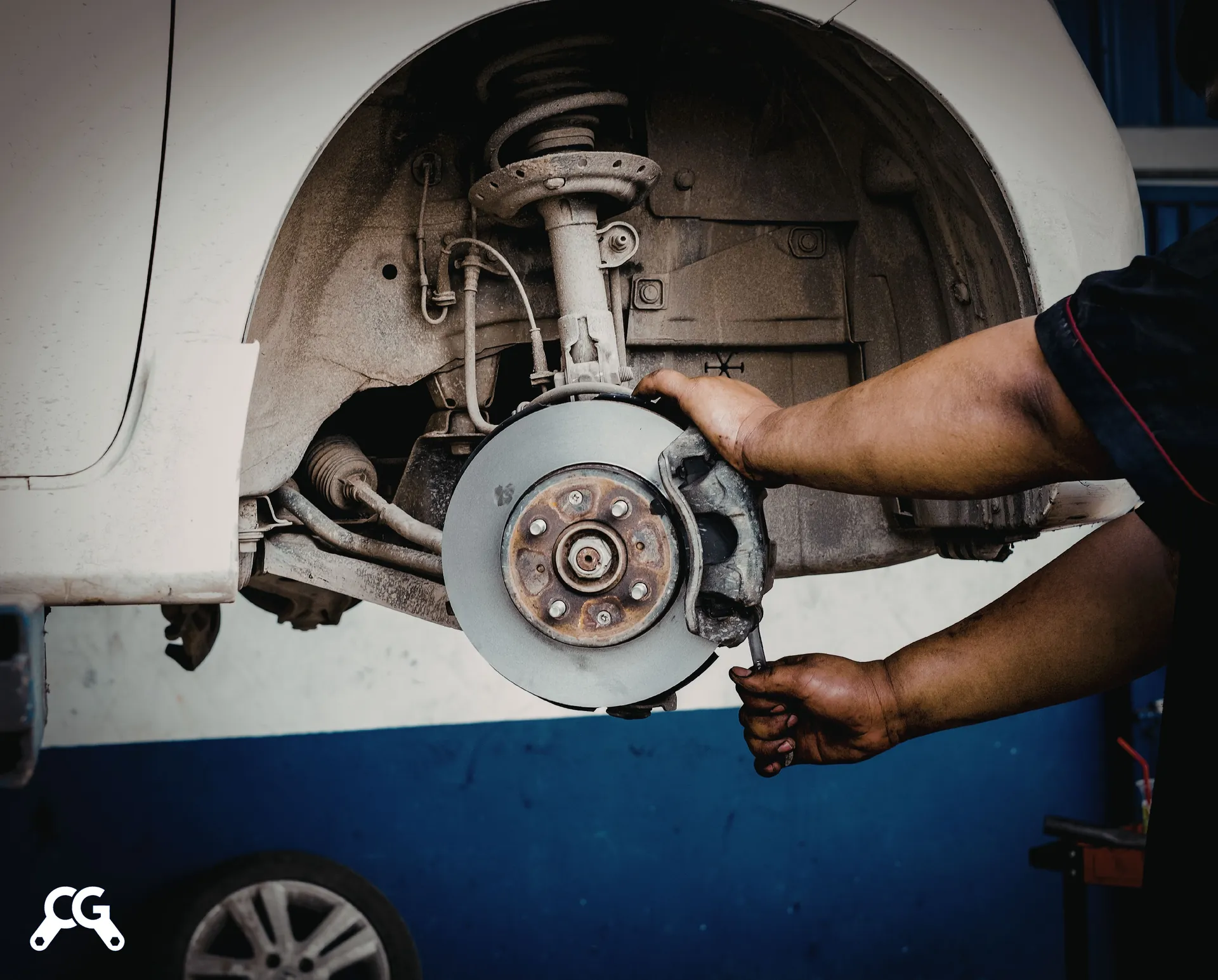 Brake Pad and Disc Replacement Cost UK 2026: Complete Price Guide - expert garage advice